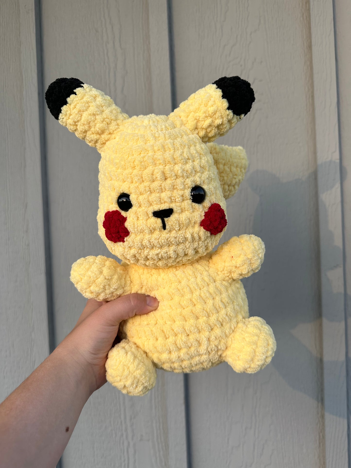 Medium Pikachu